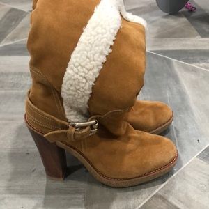 Micheal kors shearling boots